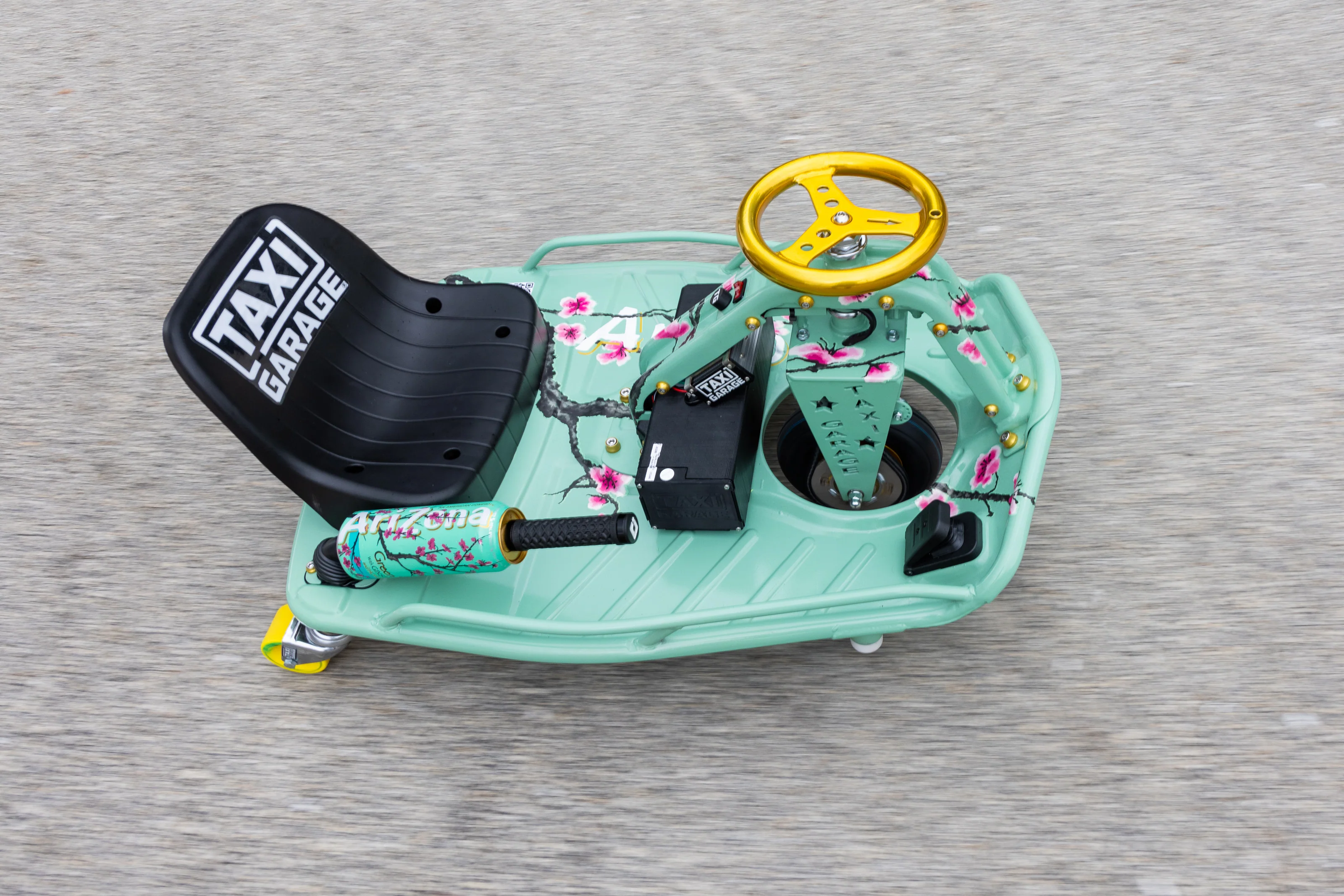 'Arizona Green Tea' Stage 4.5 Taxi Garage Crazy Cart INVENTORY