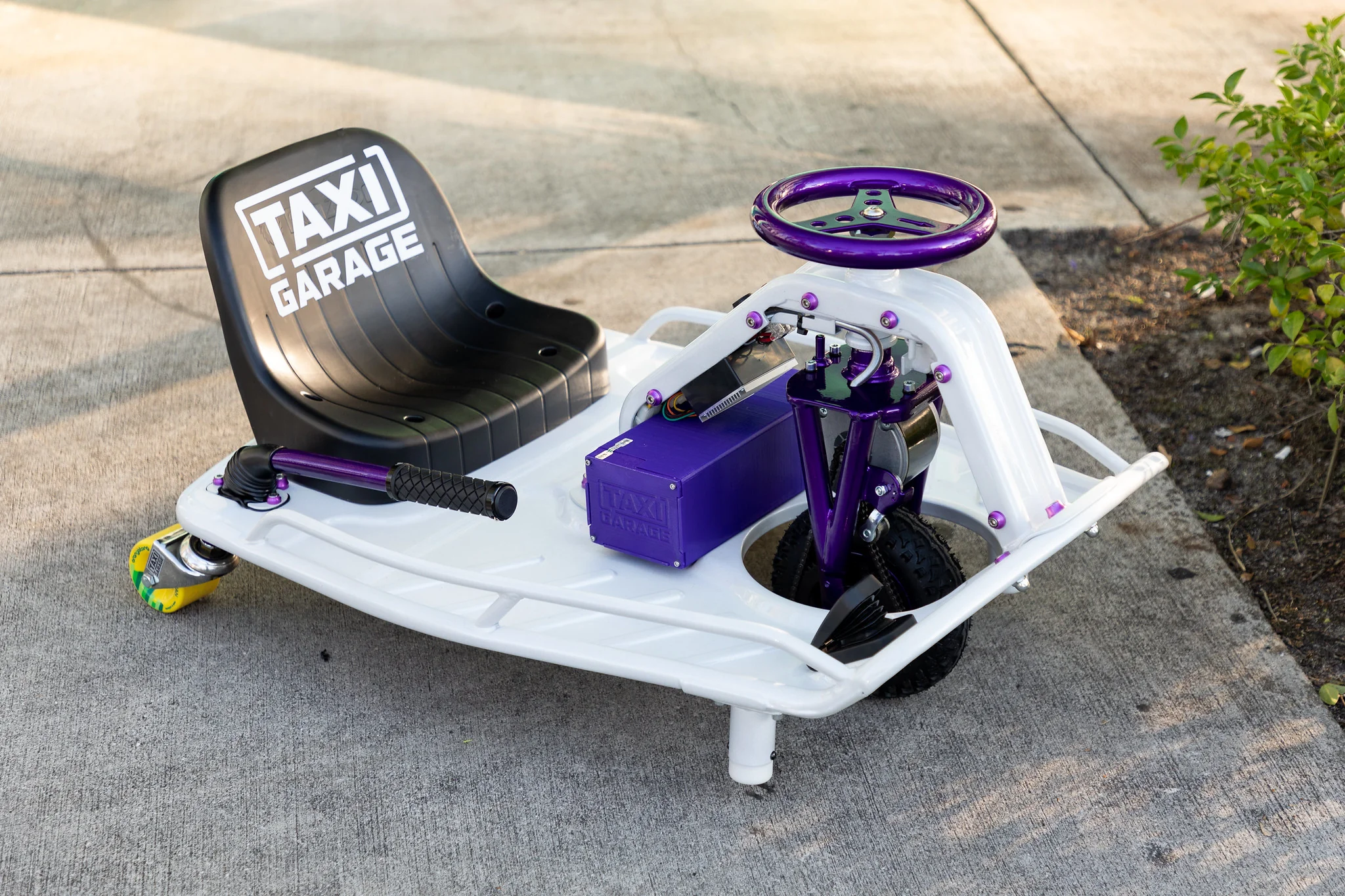 Dress up Hardware Kit for Standard Size Crazy Cart - Image 14