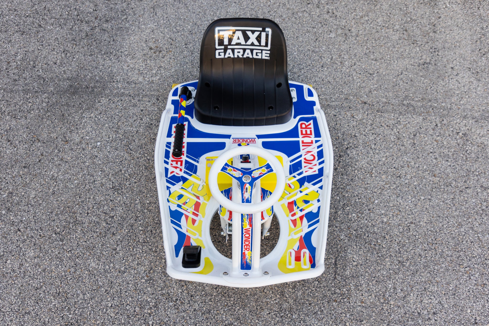 'Ricky Bobby Jr.' Stage 1 Taxi Garage Crazy Cart INVENTORY - Image 7