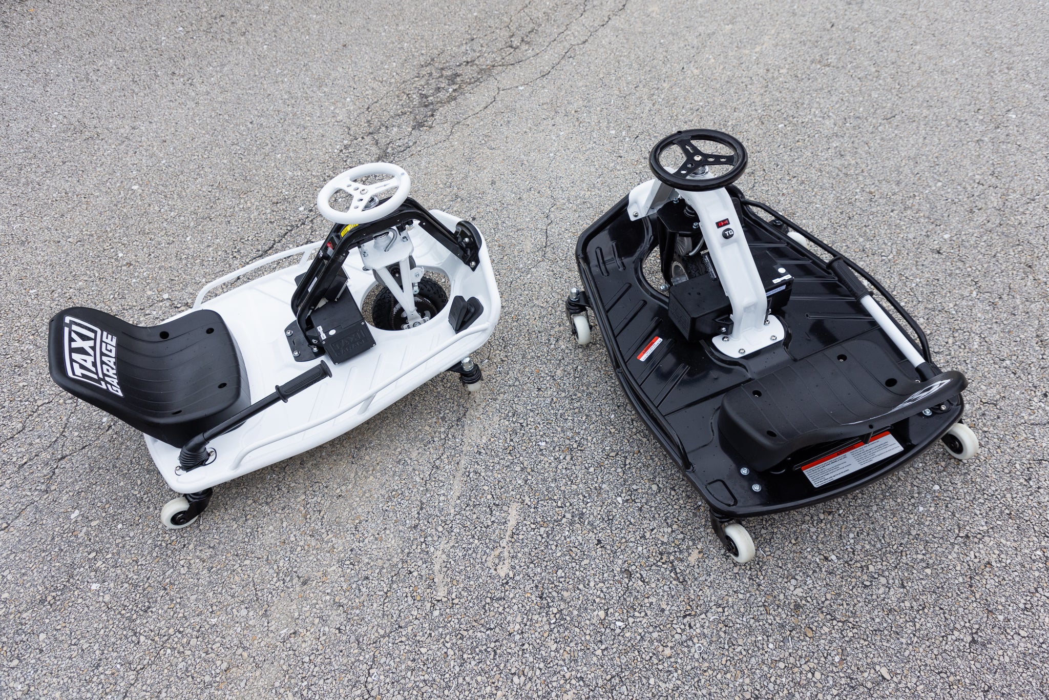 Stage 1 PAIR of TWO Taxi Garage Crazy Carts INVENTORY - Image 5