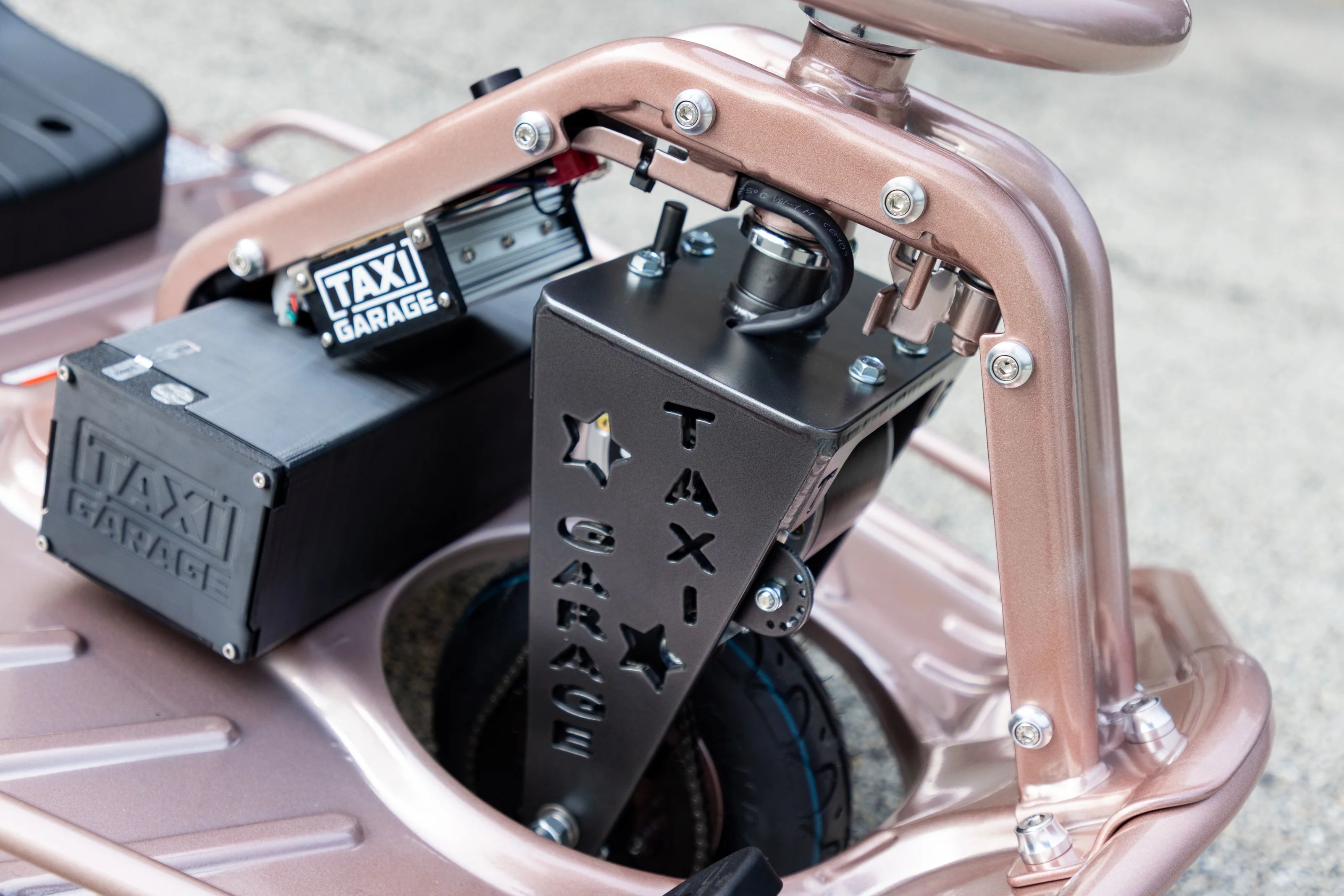 Stage 3 Taxi Garage Crazy Cart Rose Gold INVENTORY - Image 6