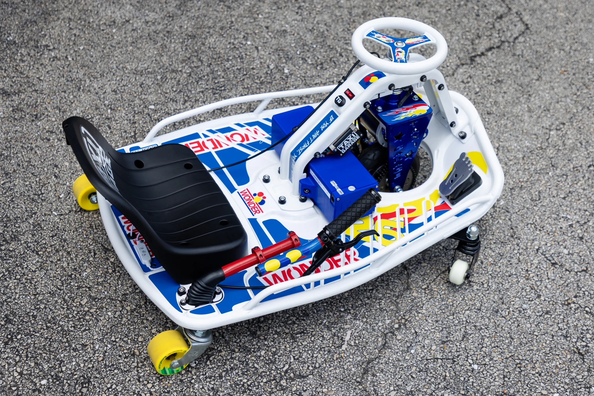 Stage 4.5 "Ricky Bobby Jr." Taxi Garage Crazy Cart INVENTORY - Image 2