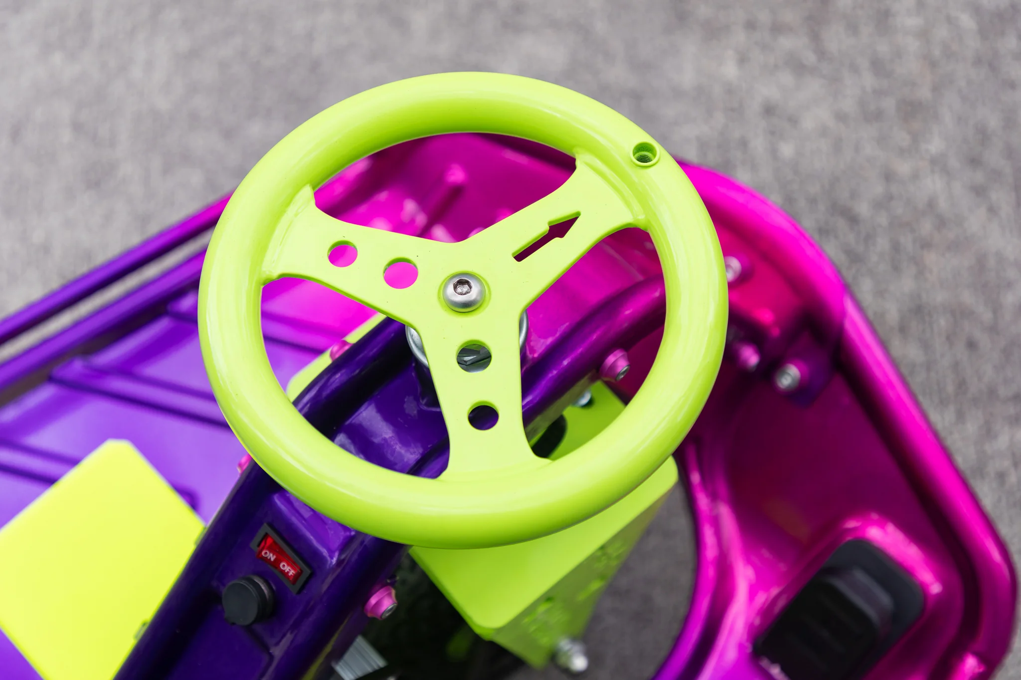 Stage 4 Taxi Garage Crazy Cart Gradient Fade INVENTORY - Image 3