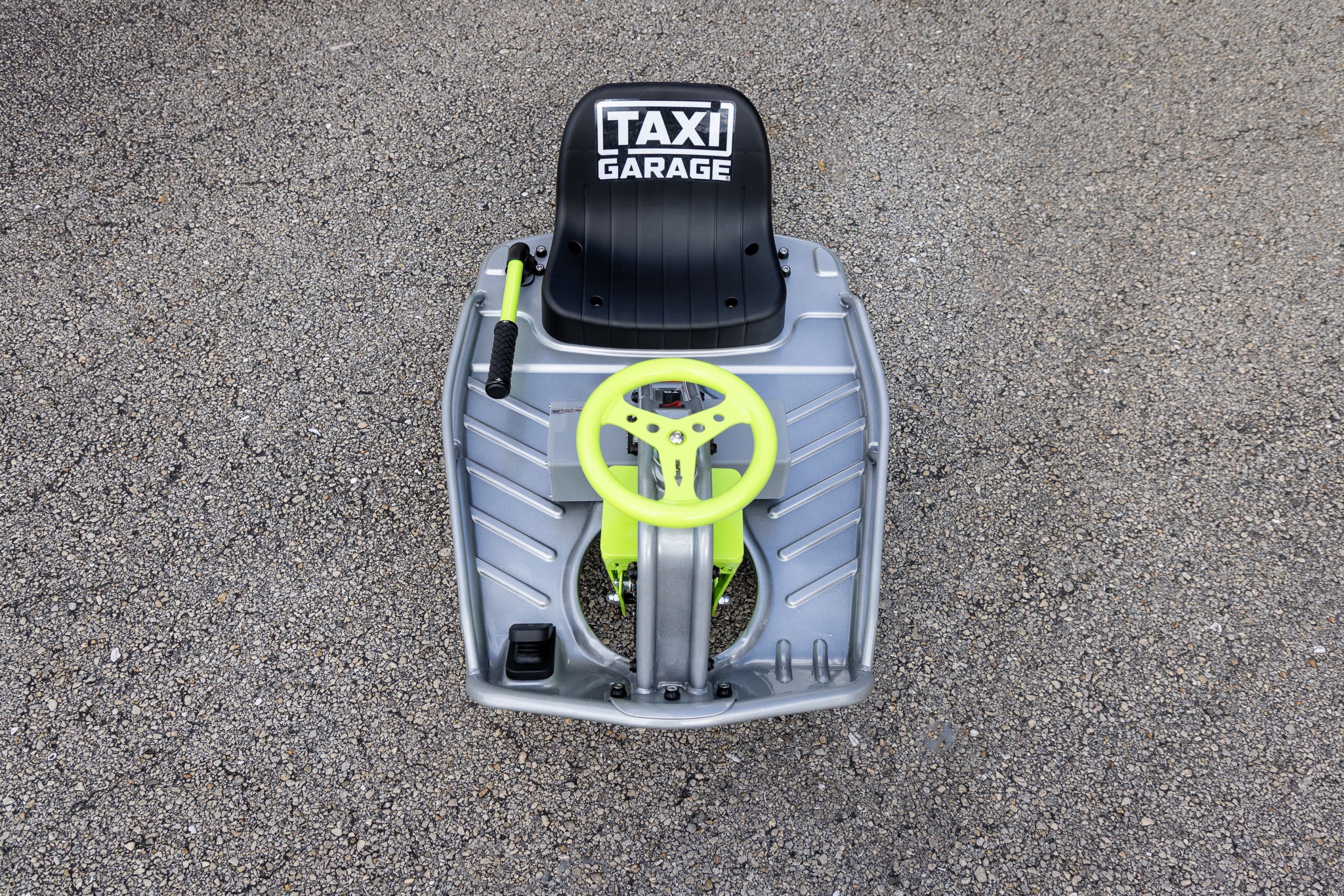 Taxi Garage Stage 4 "Silver Neon" Crazy Cart INVENTORY - Image 3
