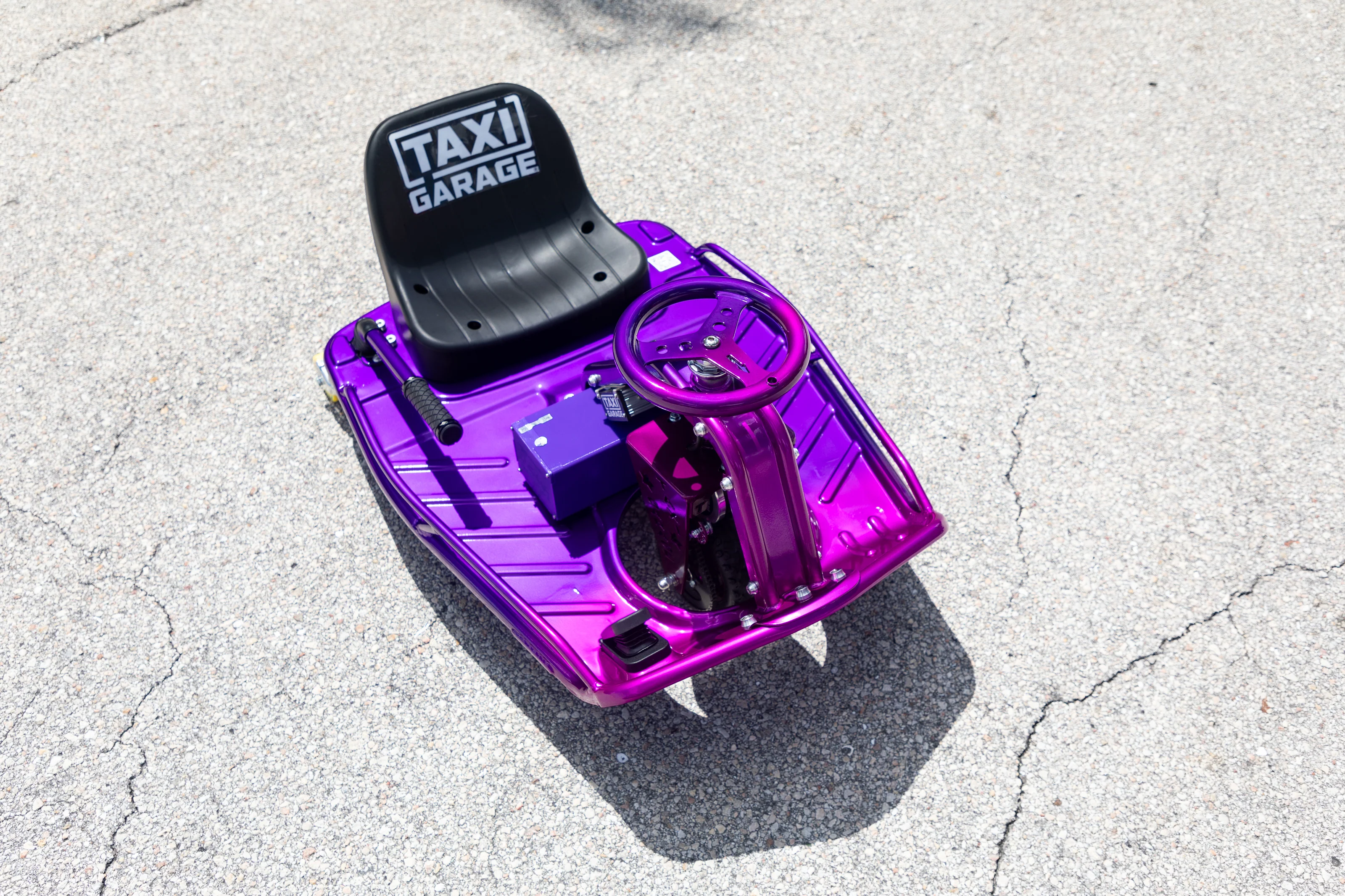 Stage 4 Taxi Garage Crazy Cart Violet Gradient Fade INVENTORY - Image 8