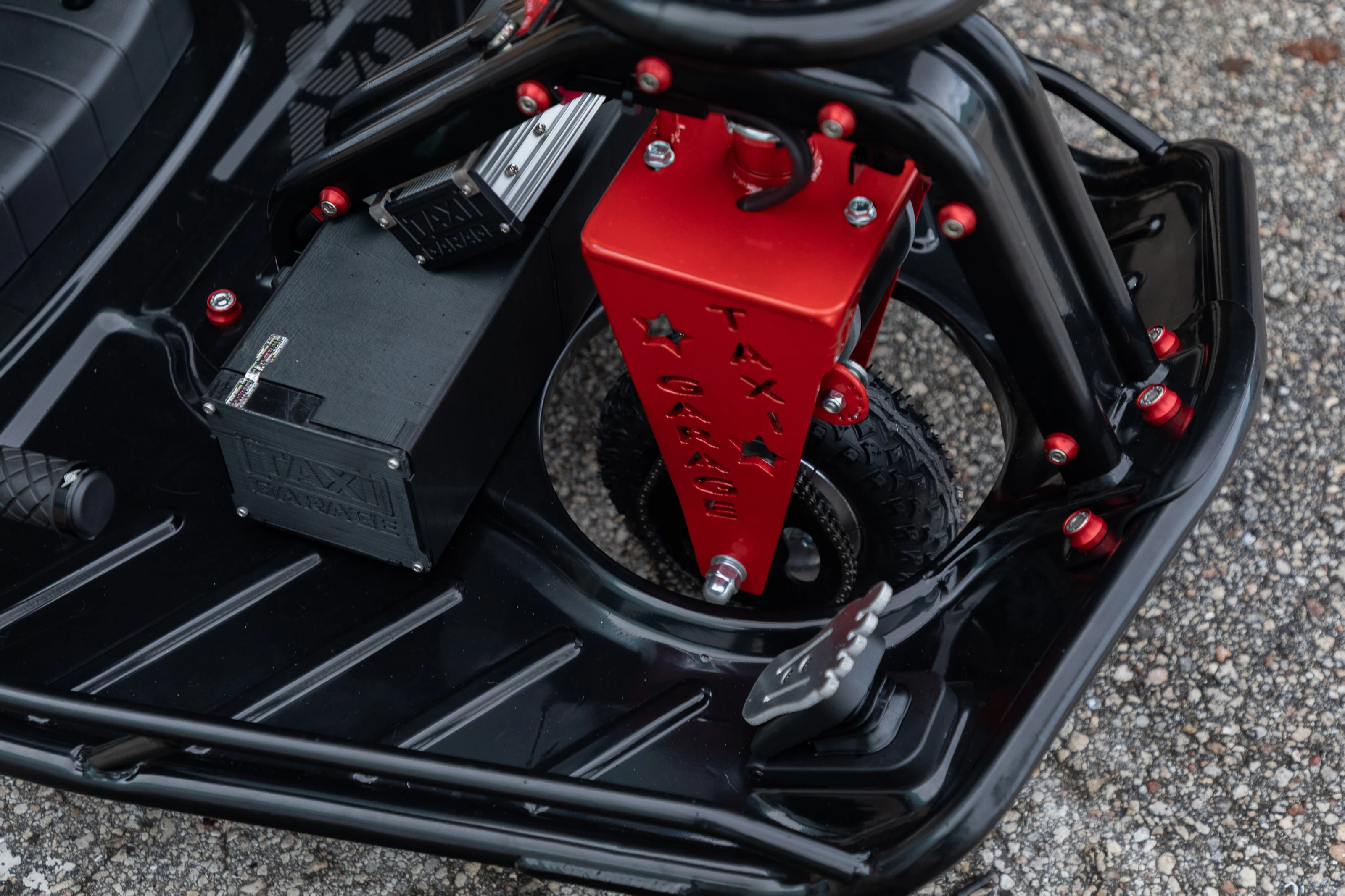 TAXI GARAGE 900W 48v Motor Upgrade - Standard Crazy Cart - Image 5