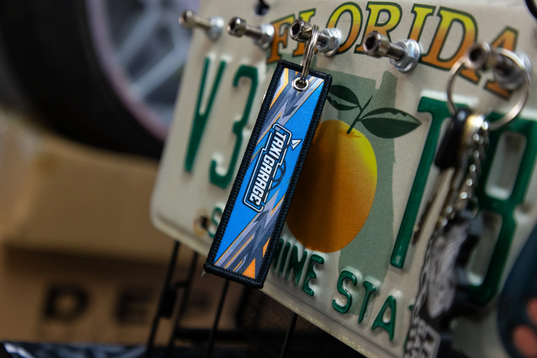 Taxi Garage Pull Tag Keychain - Image 5