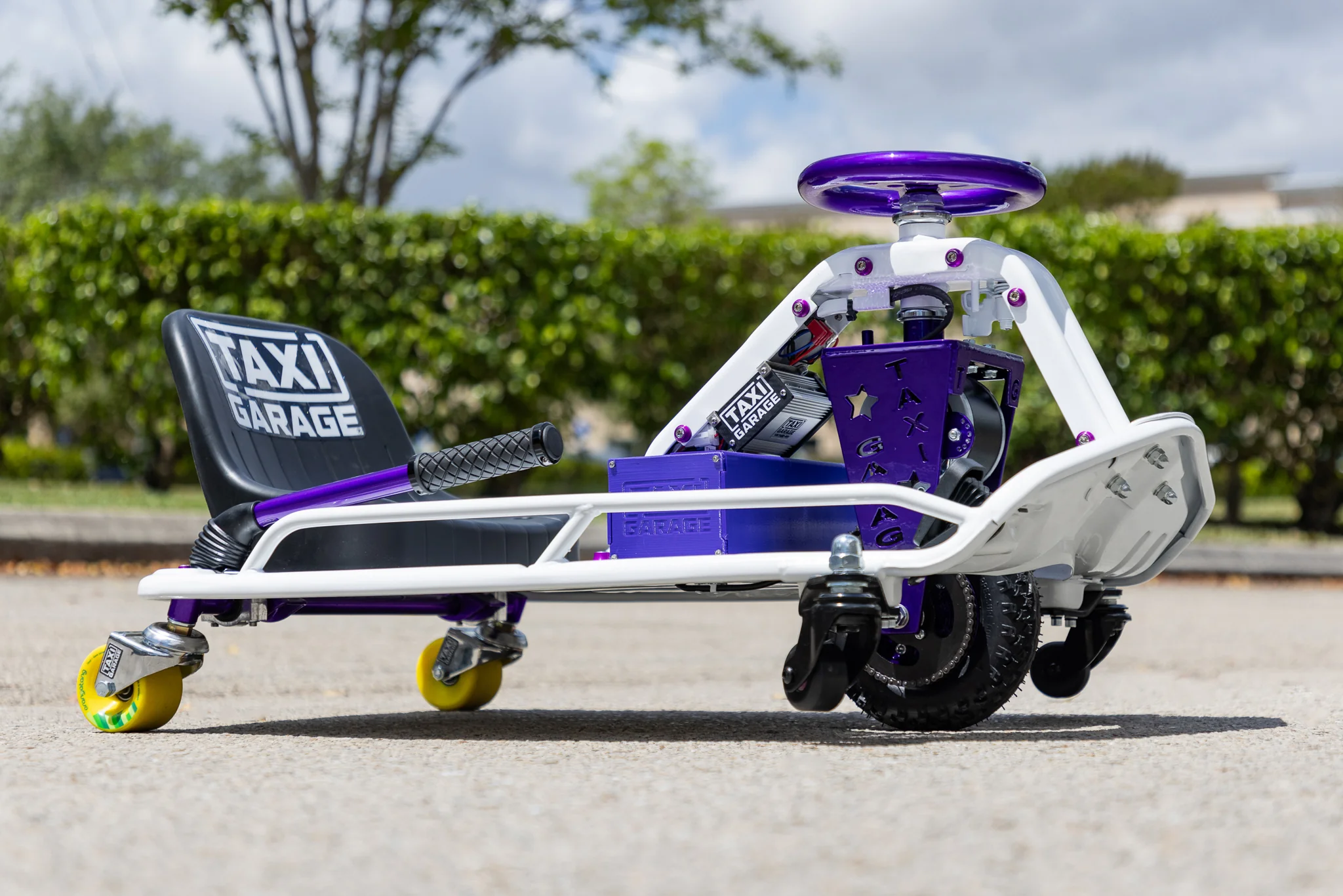 Taxi Garage Stage 4 "White/Purple" Crazy Cart INVENTORY